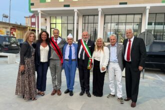 Takimi mes dy Komunave: Divjaka & Ancona