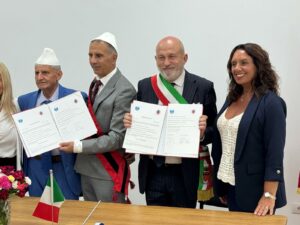 Takimi mes dy Komunave: Divjaka & Ancona